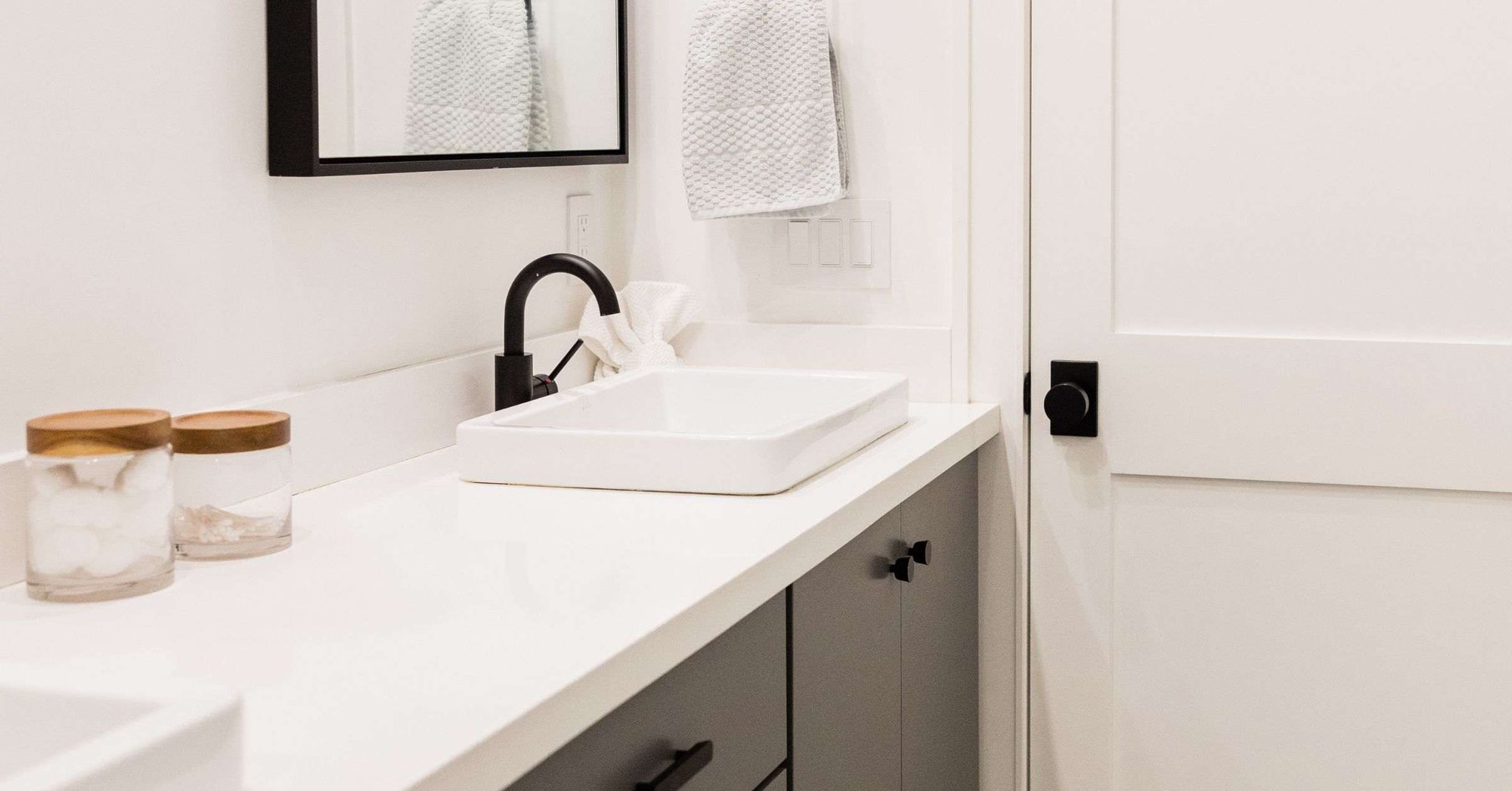 Bathroom Remodeling Tips & Advice to Elevate the Quality of Your Life (3)_11zon